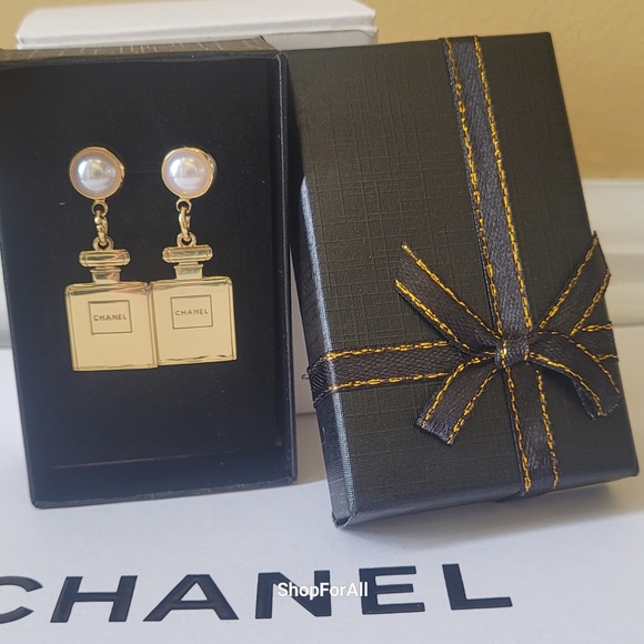 CHANEL Jewelry - Chanel